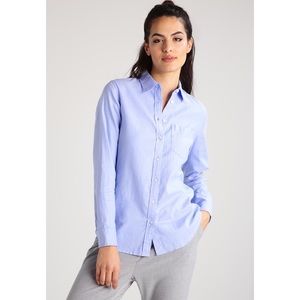 Banana Republic Dillon Button Down Top